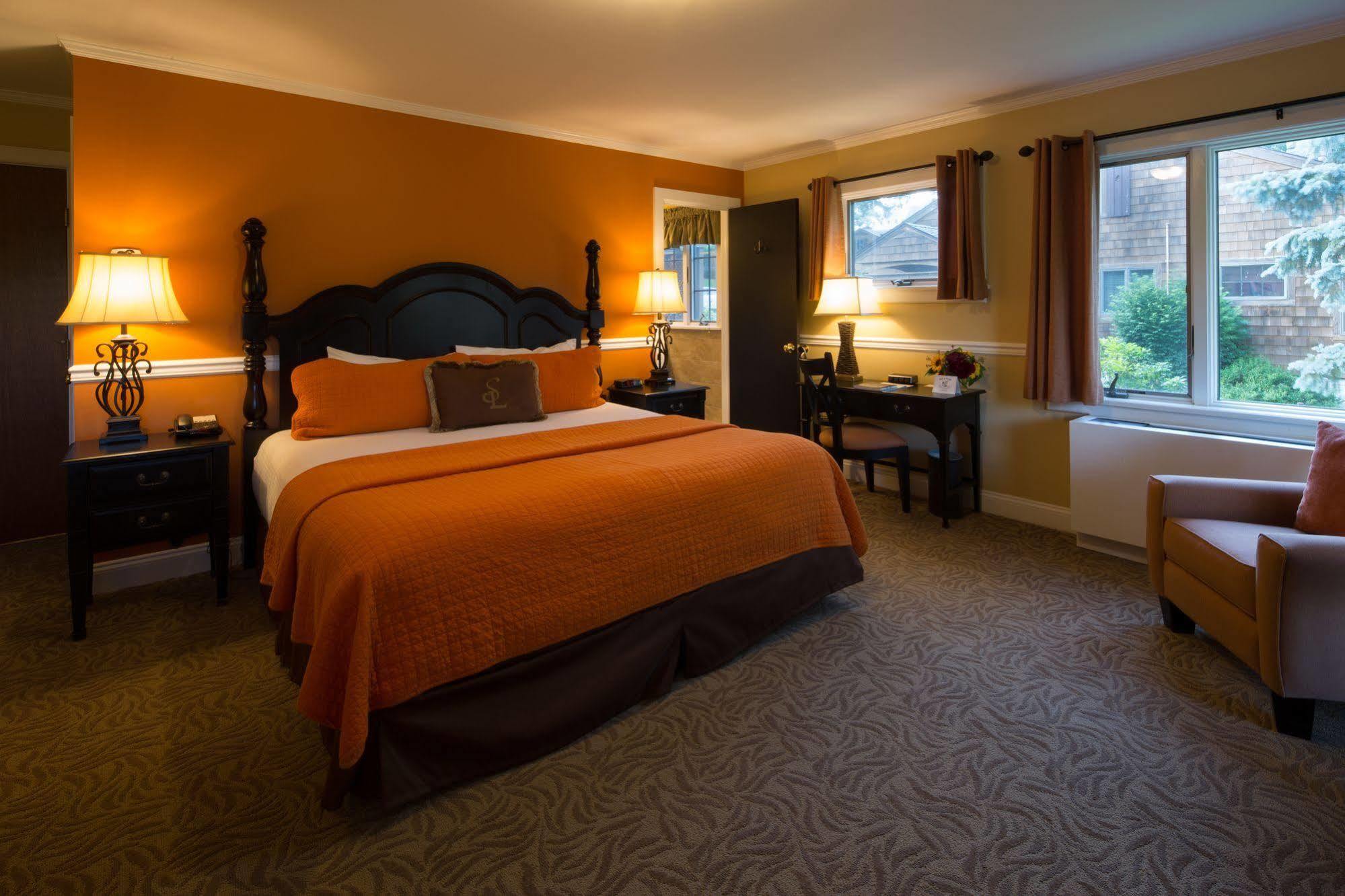Skytop Lodge